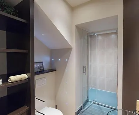 Domaine Albizia Pensión 3*