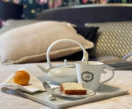 Domaine Albizia Pensión